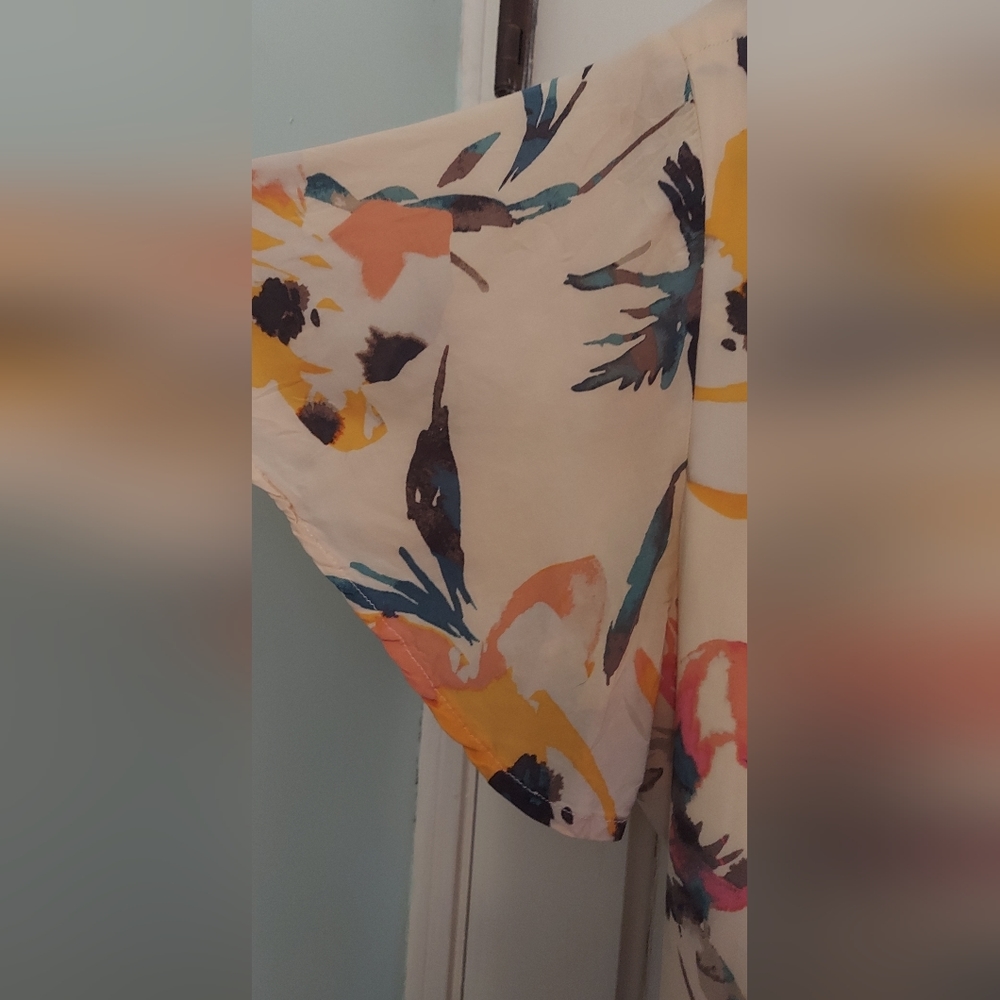BCBG XL WRAP DRESS - Picture 3 of 5